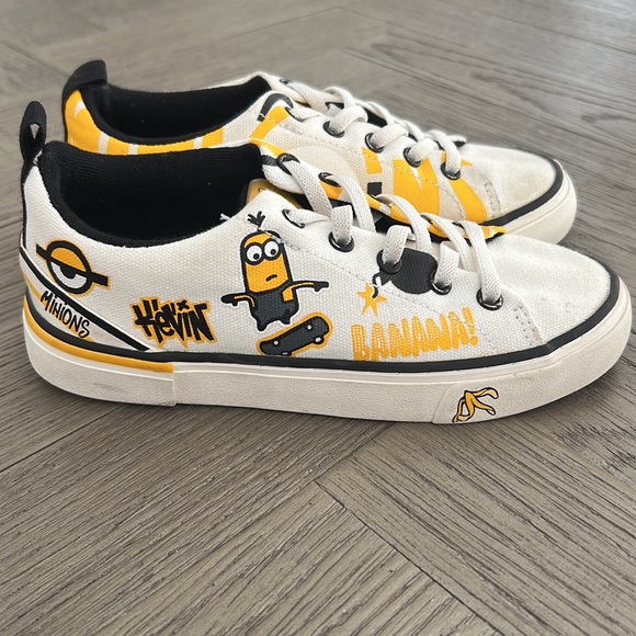 Zara minion sneakers - Picture 2 of 4